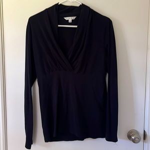 Cabi Flatter Me Crossover top goes with everything!!